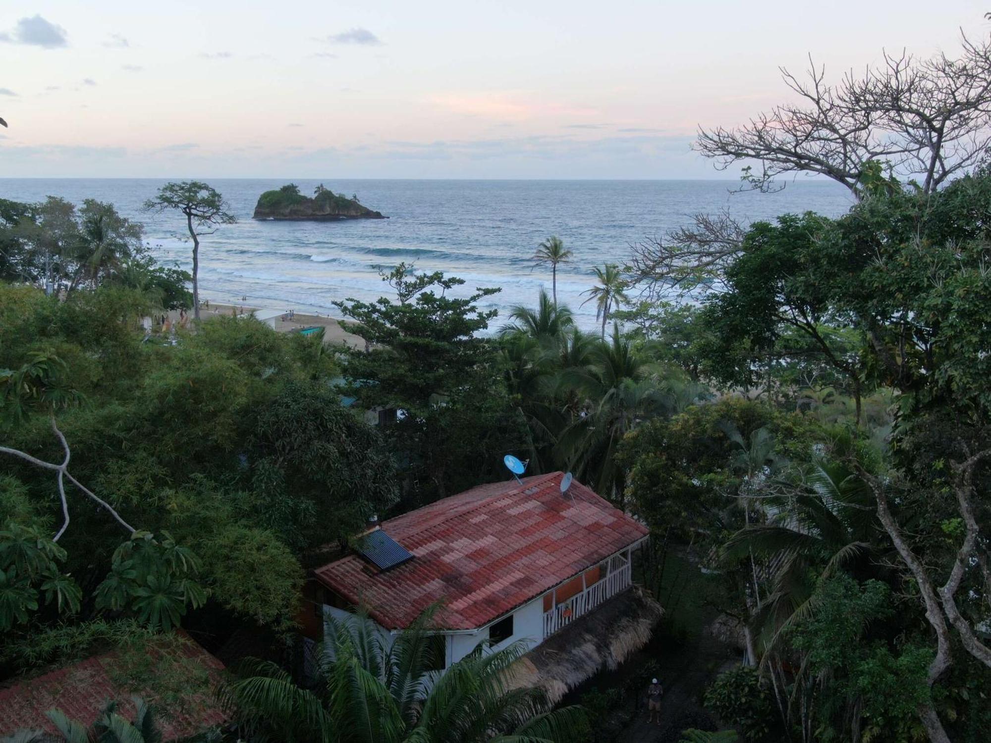 Cariblue Beach And Jungle Resort Puerto Viejo de Talamanca Quarto foto